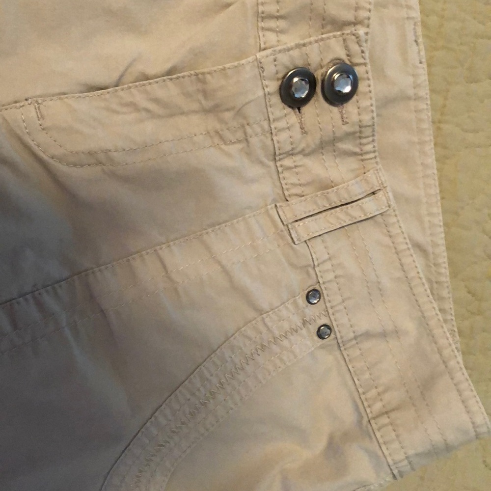 Pants - Picture 3 of 4